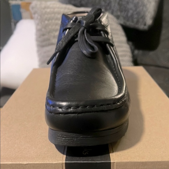 Black Loafers with Sturdy Rubber Sole and Textured Finish